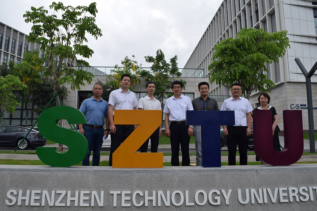 校企联谊谋发展  合作双赢谱新篇